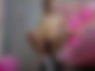 Akilla-Queen's Live Sex Cam Show