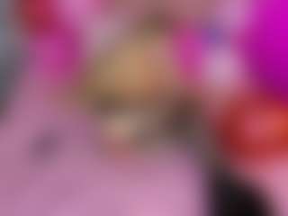 Akilla-Queen's Live Sex Cam Show