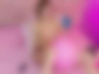 Live cam show with Akilla-Queen - Blonde Hair Dildo on Camsoda