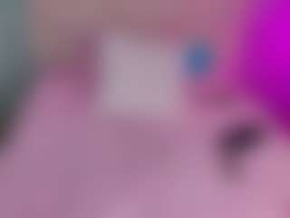 Live cam show with Akilla-Queen - Blonde Hair Small Tits on Camsoda
