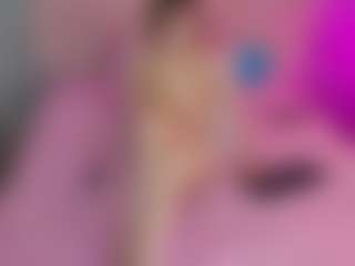 Akilla-Queen's Live Sex Cam Show