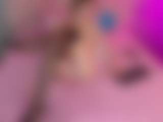 Live cam show with Akilla-Queen - Joi on Camsoda