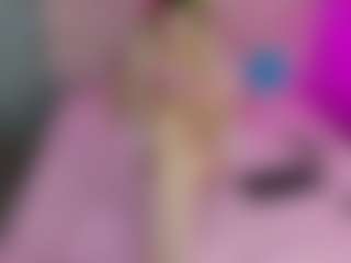 Akilla-Queen's Live Sex Cam Show