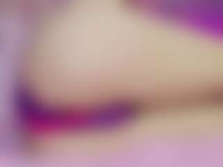 Live cam show with Akilla-Queen - Cute on Camsoda