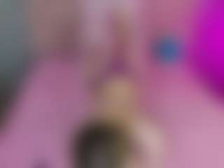 Akilla-Queen's Live Sex Cam Show