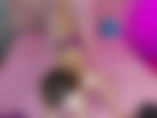 Akilla-Queen's Live Sex Cam Show