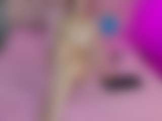 Live cam show with Akilla-Queen - Teen (18+) on Camsoda