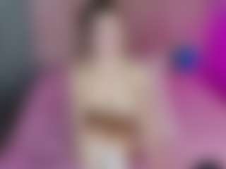 Live cam show with Akilla-Queen - Blonde Hair Fetish on madthumbs