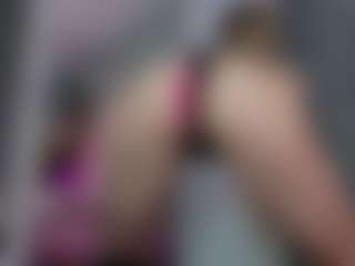 Akilla-Queen's Live Sex Cam Show