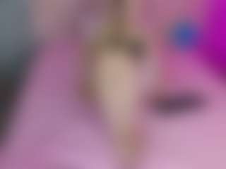 Akilla-Queen's Live Sex Cam Show