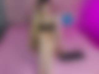 Live cam show with Akilla-Queen - Yoga on Streamer API