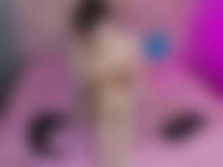 Akilla-Queen's Live Sex Cam Show