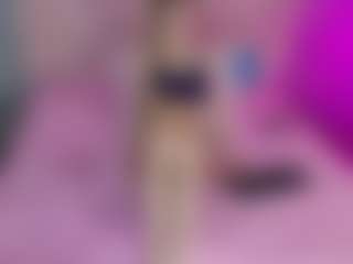 Akilla-Queen's Live Sex Cam Show
