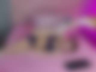 Live cam show with Akilla-Queen - Cosplay Young Adult on Camsoda