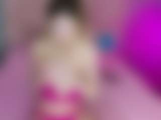 Live cam show with Akilla-Queen - Anal Toys on Camversity