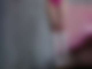 Akilla-Queen's Live Sex Cam Show