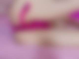 Live cam show with Akilla-Queen - Joi on liverealitysex.com