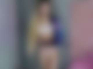 Akilla-Queen's Live Sex Cam Show