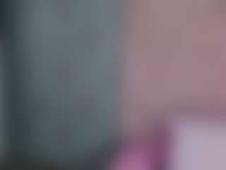 Live cam show with Akilla-Queen - Cosplay Granny on live.xheat.ai