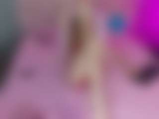 Akilla-Queen's Live Sex Cam Show