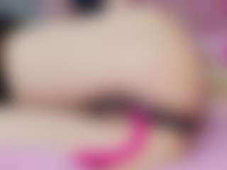 Live cam show with Akilla-Queen - Blonde Hair Petite on Cam Slut