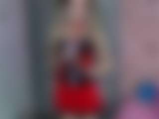 Live cam show with Akilla-Queen - Cosplay Granny on nudelive.tv