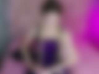 Live cam show with Akilla-Queen - College on CamClone