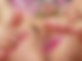 Live cam show with collegepawg - Facial on Soda Cam