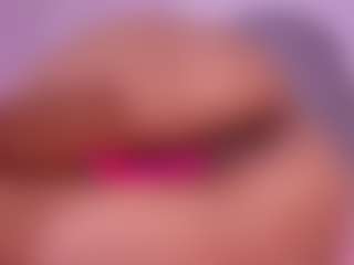 Live cam show with dione-ht - Thong on Gym Cam Girls