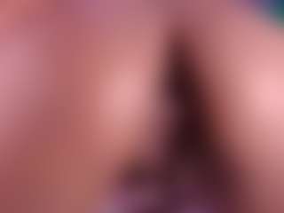 Live cam show with dione-ht - Double Penetration on Livezox