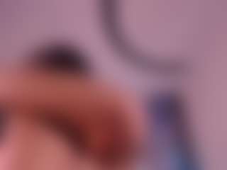 dione-ht's Live Sex Cam Show