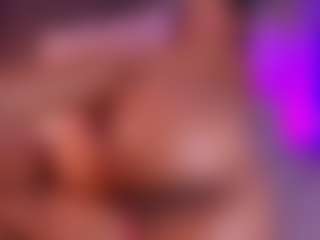 Live cam show with dione-ht - Double Penetration on Camsoda