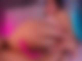 Live cam show with dione-ht - Living Room on Camsoda