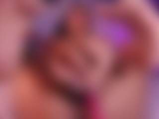 dione-ht's Live Sex Cam Show