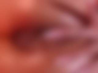 Live cam show with dione-ht - Living Room on Sweet Sext