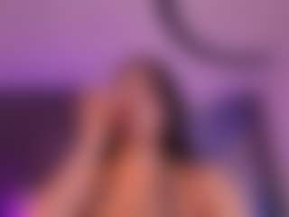 dione-ht's Live Sex Cam Show