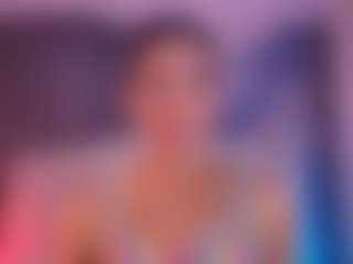 Live-camshow met dione-ht - Bikini op Camsoda