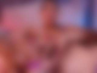 Live cam show with dione-ht - Double Penetration on TottyGirls