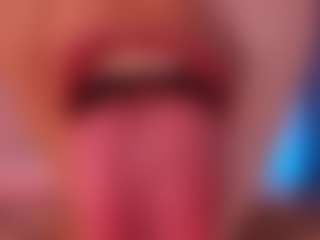 Live cam show with dione-ht - Thong on Camsoda