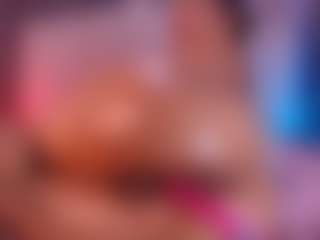 Live cam show with dione-ht - Thong on Camsoda