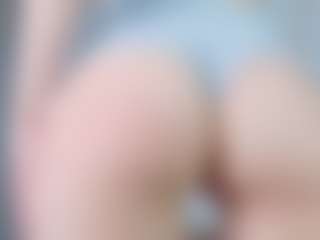 Live cam show with hannaxo1 - Facial Piercings on milfzrlive.com