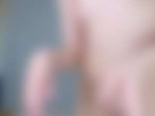 Live cam show with hannaxo1 - Spank Red Hair on ObeyMaria