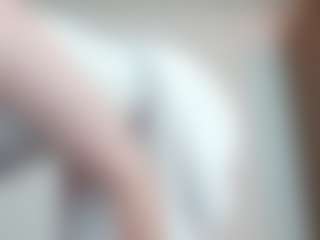 Live cam show with hannaxo1 - Deepthroat on TeamSkeetLive