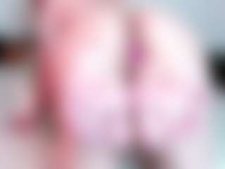 Live cam show with hannaxo1 - Petite on Gym Cam Girls