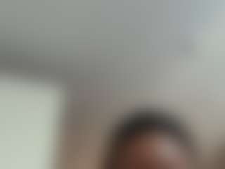 Live cam show with Honeydew - College on AdultVida.com
