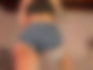 KiimLee's Live Sex Cam Show
