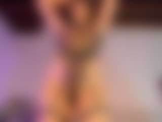 KiimLee's Live Sex Cam Show
