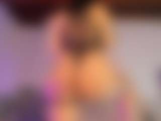 KiimLee's Live Sex Cam Show
