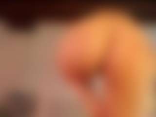 Live cam show with KiimLee - Cougar on sexytreat.net