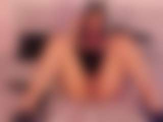 KiimLee's Live Sex Cam Show